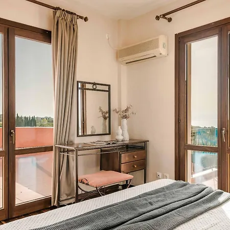 Sarlata Sea View *